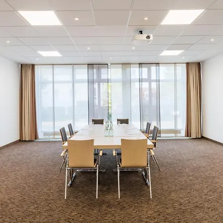 فندق بارك إن باي راديسون 4*