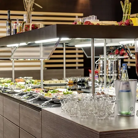 بارك إن باي راديسون