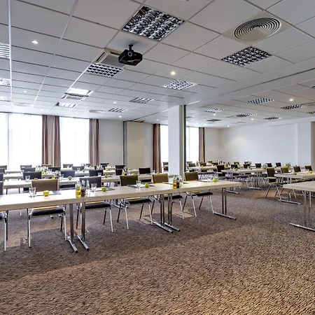 فندق بارك إن باي راديسون 4*