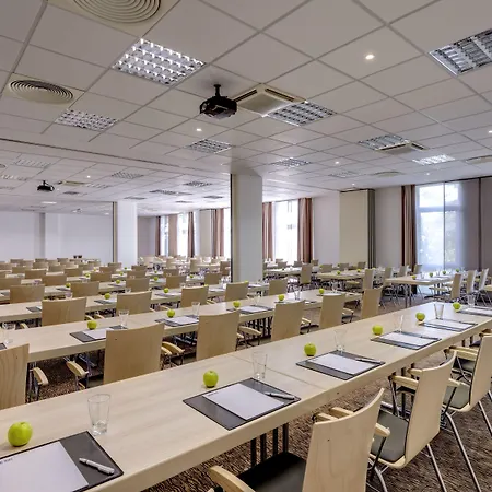 فندق بارك إن باي راديسون 4*